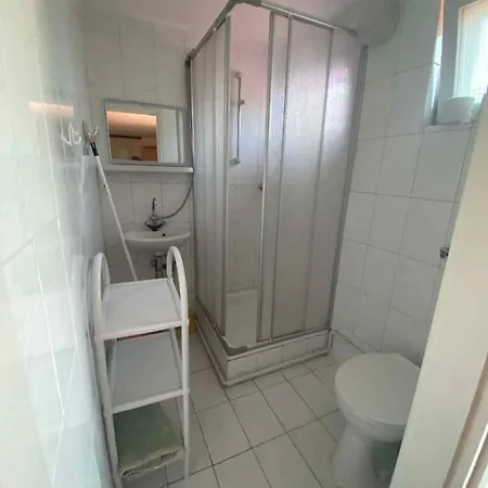 Holiday In Revfulop/balaton 33088 Holiday home Revfulop
